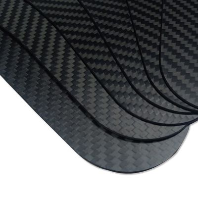 Insólas esportivas de fibra de carbono absorvendo choque energia de retorno para a explosividade dos atletas