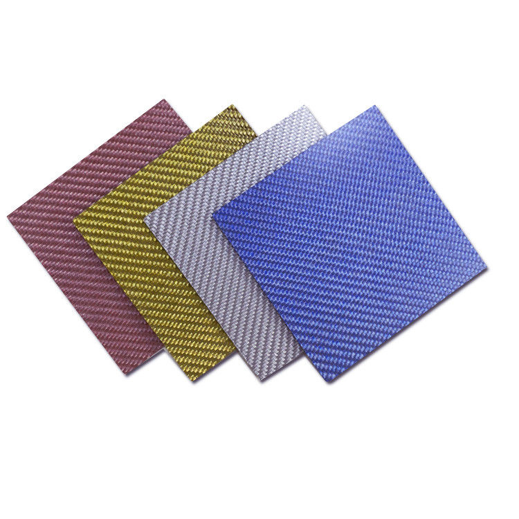 Folha laminada de fibra de carbono personalizada 0,5 mm 1 mm 1,5 mm 2 mm Chapa de carbono para melhores resultados